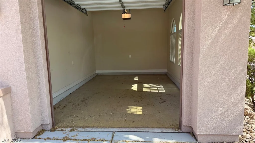 7364 Summer Duck, North Las Vegas, NV 89084
