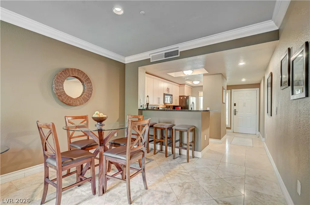 230 Flamingo, Las Vegas, NV 89169
