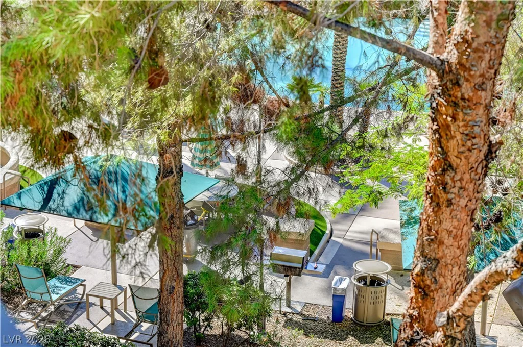 230 Flamingo, Las Vegas, NV 89169