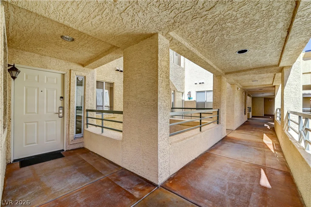 230 Flamingo, Las Vegas, NV 89169