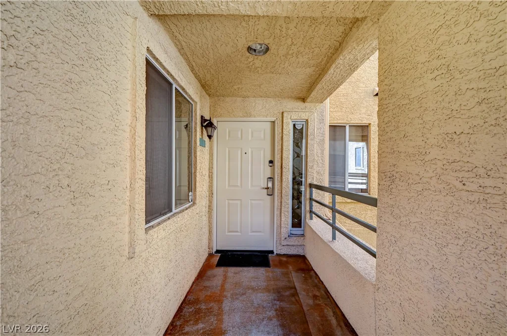 230 Flamingo, Las Vegas, NV 89169