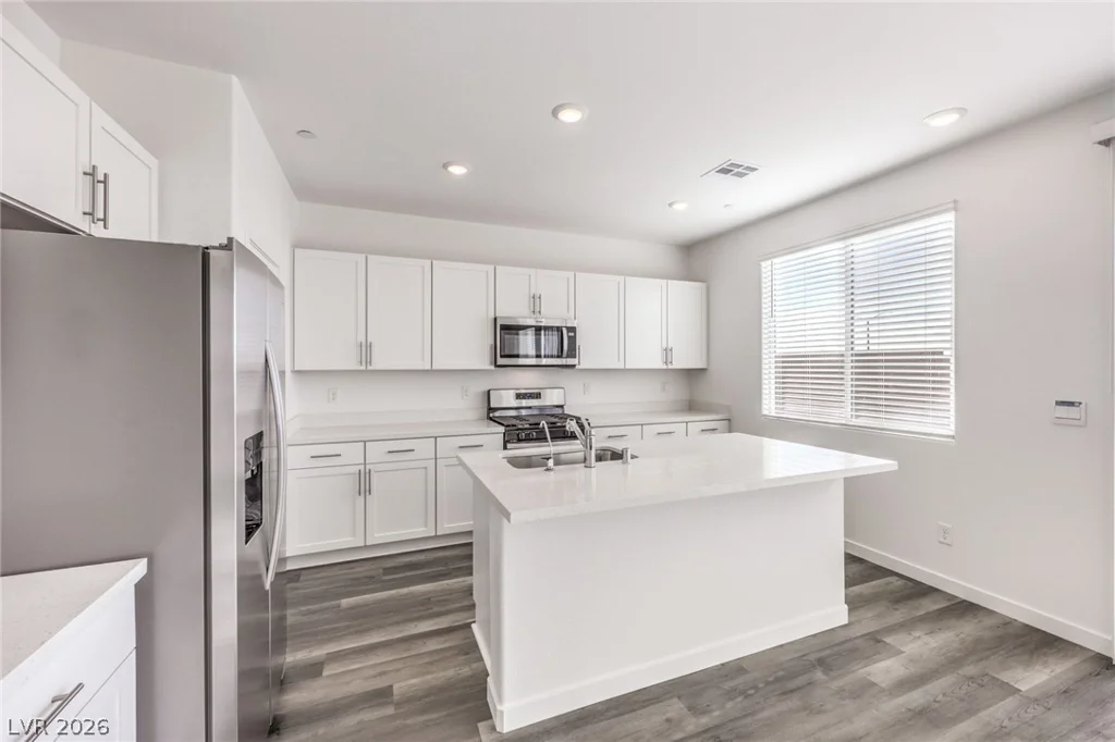 7339 TANYA FALLS, North Las Vegas, NV 89084