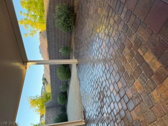 10764 Canary Blossom, Las Vegas, NV 89129