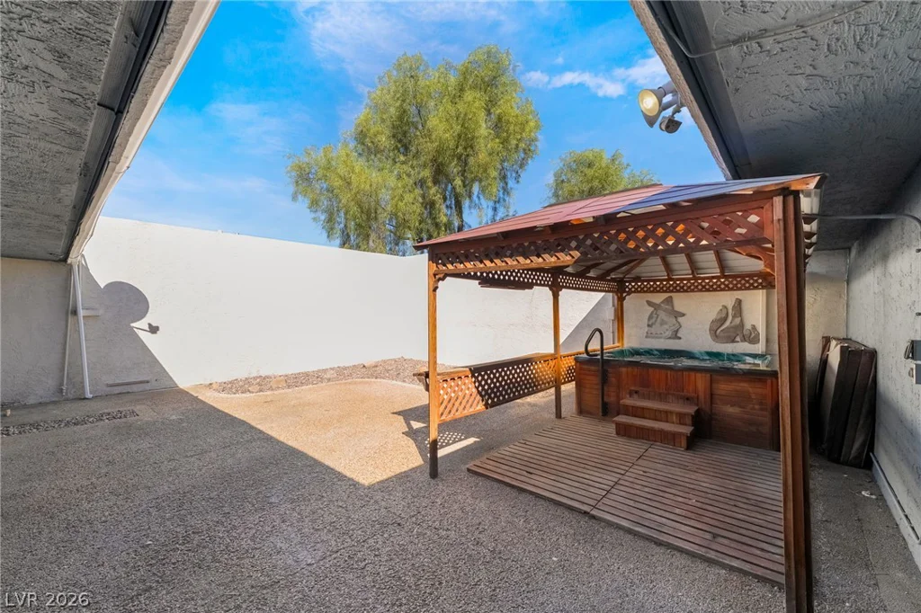 3320 Delderfield, Las Vegas, NV 89121