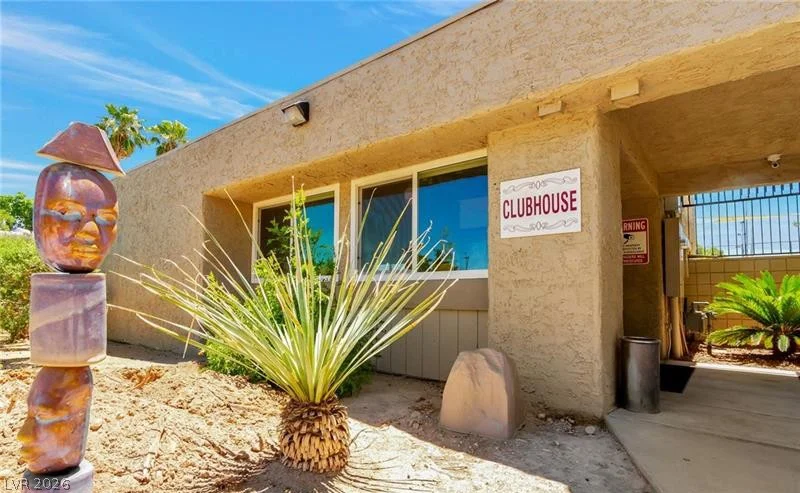 3320 Delderfield, Las Vegas, NV 89121