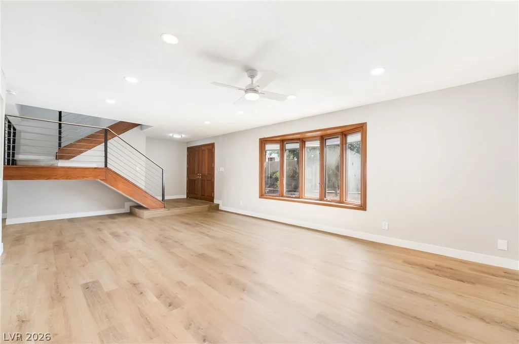 3320 Delderfield, Las Vegas, NV 89121