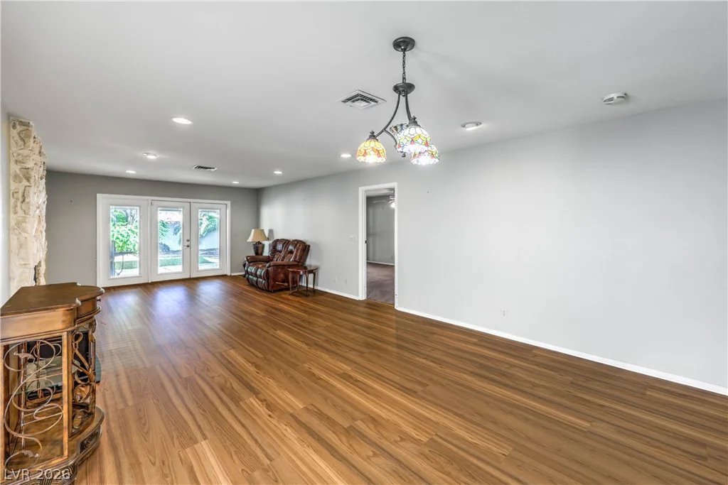3316 Calle De Corrida, Las Vegas, NV 89102