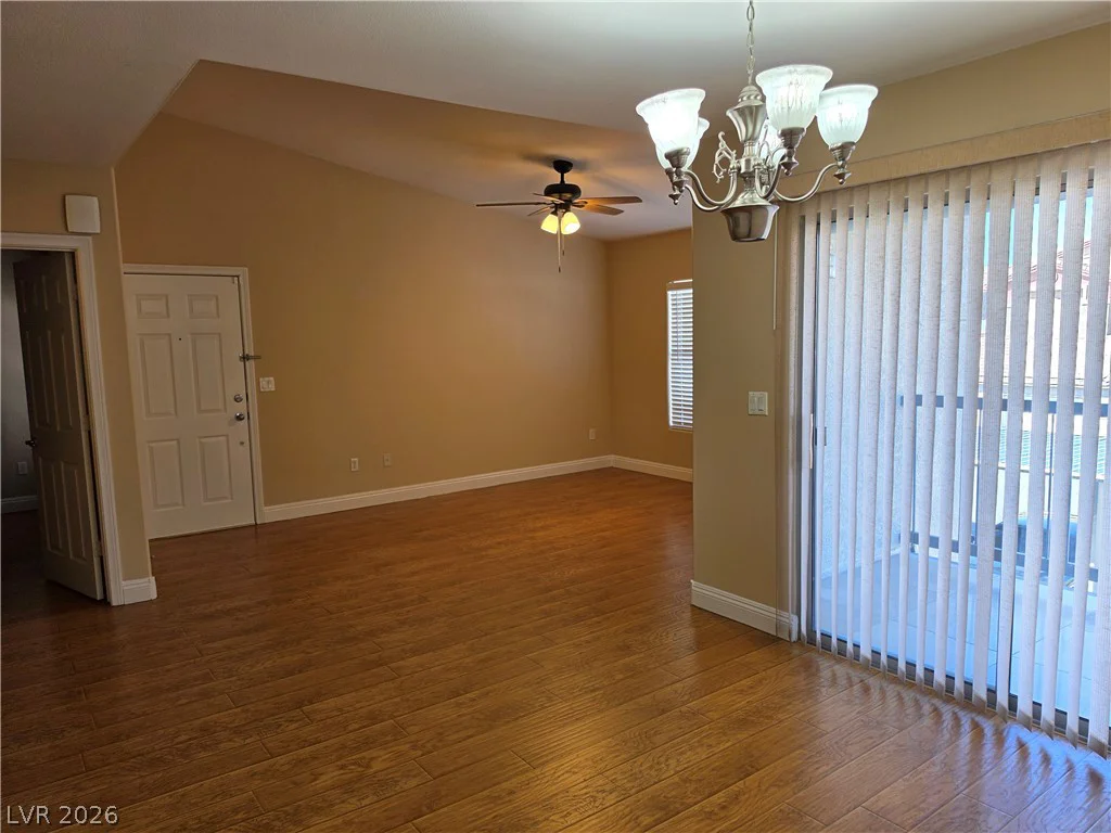 8000 Badura, Las Vegas, NV 89113