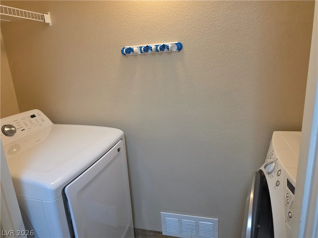 8000 Badura, Las Vegas, NV 89113