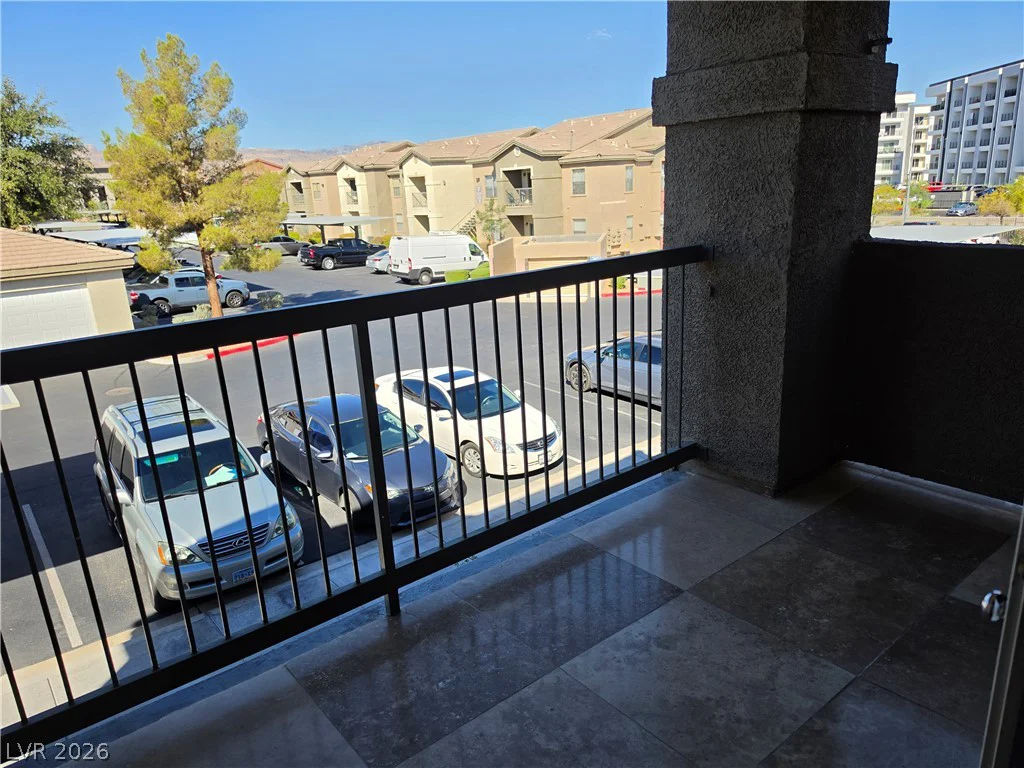 8000 Badura, Las Vegas, NV 89113
