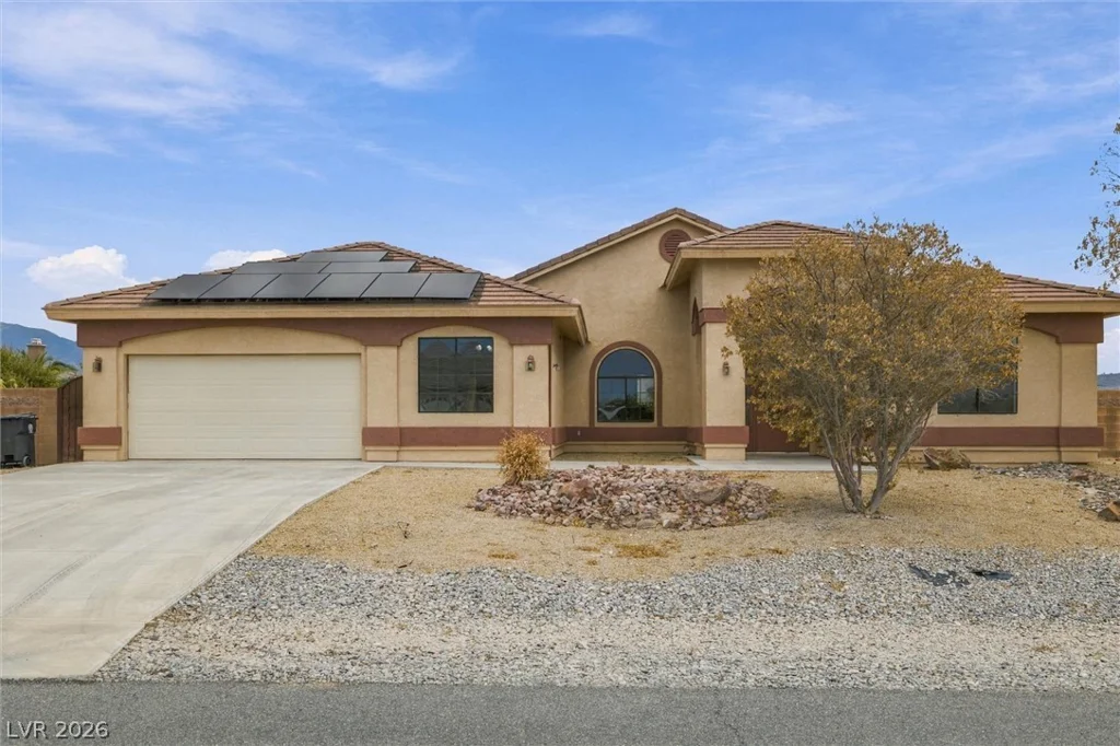 6821 Southgate, Pahrump, NV 89061