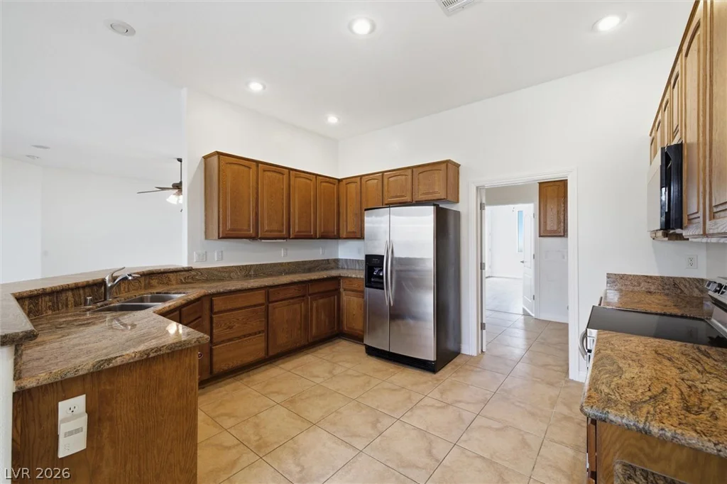 6821 Southgate, Pahrump, NV 89061