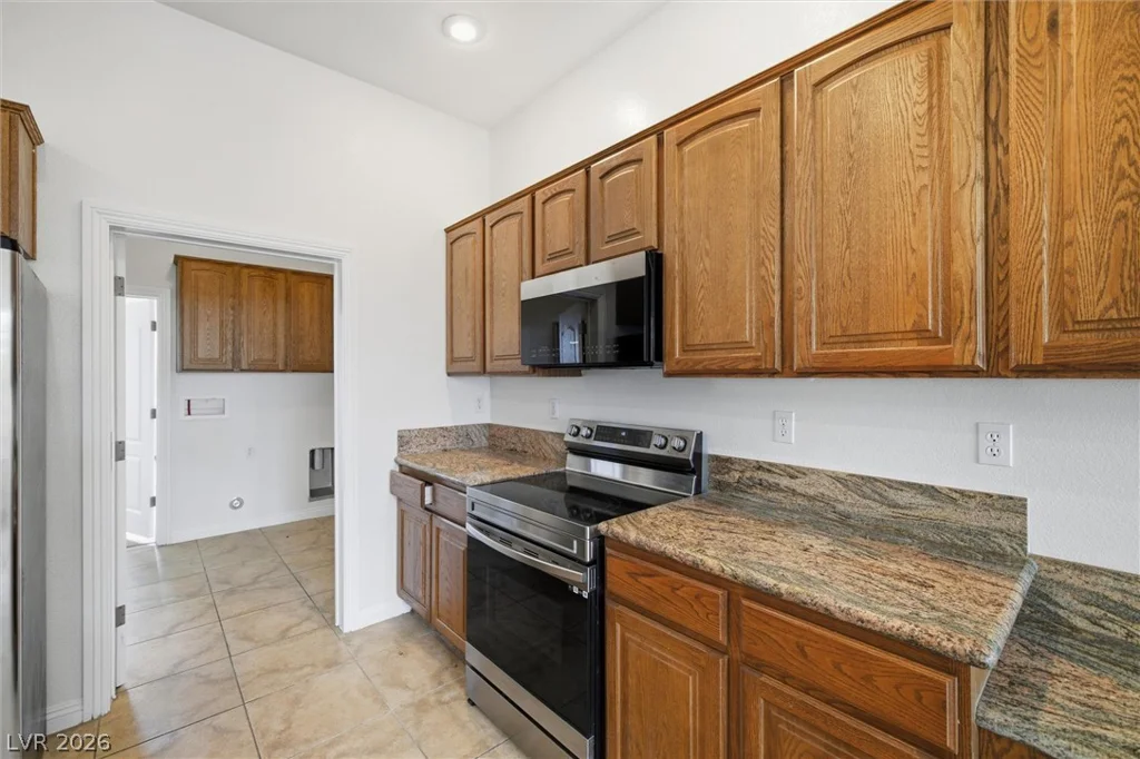 6821 Southgate, Pahrump, NV 89061