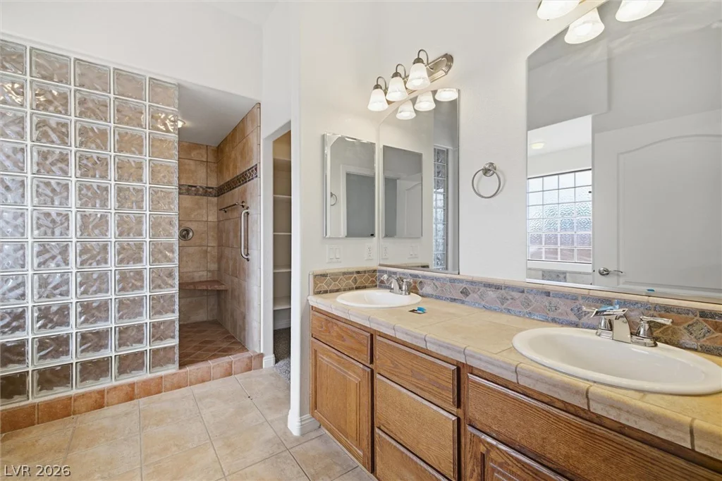 6821 Southgate, Pahrump, NV 89061