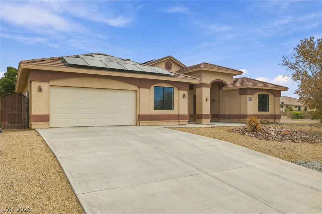 6821 Southgate, Pahrump, NV 89061