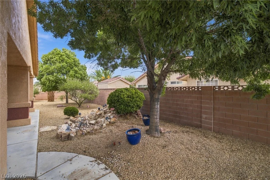6821 Southgate, Pahrump, NV 89061