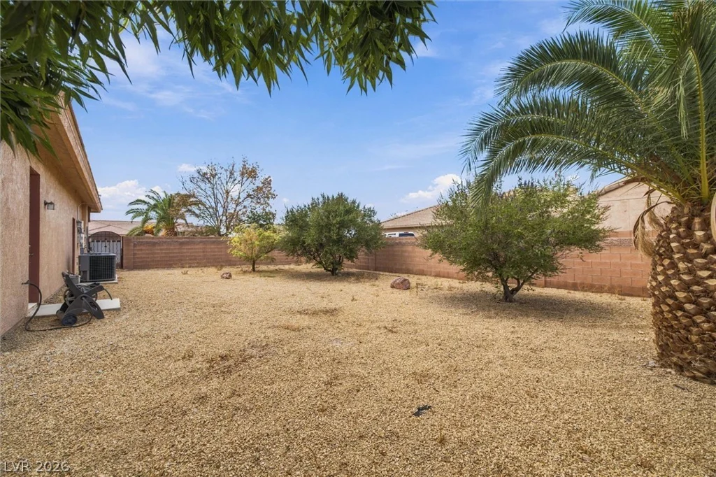 6821 Southgate, Pahrump, NV 89061