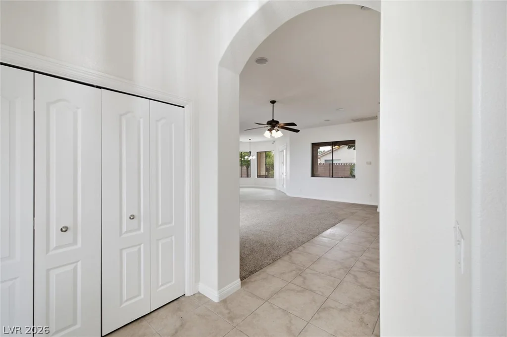 6821 Southgate, Pahrump, NV 89061