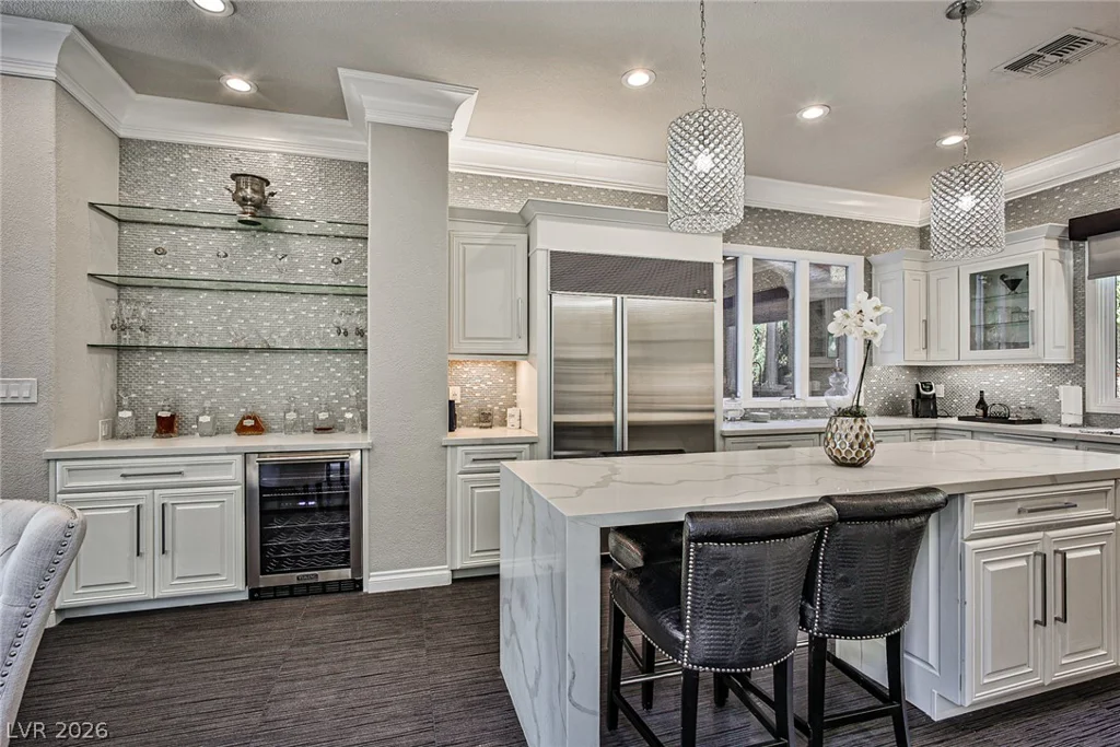 8361 Plum Creek, Las Vegas, NV 89113