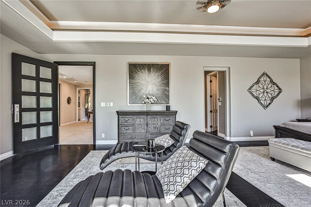 8361 Plum Creek, Las Vegas, NV 89113