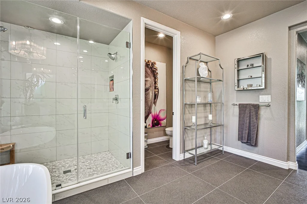 8361 Plum Creek, Las Vegas, NV 89113