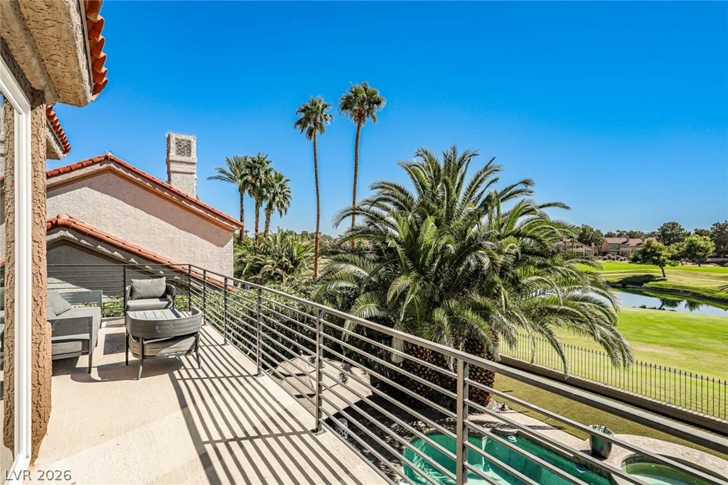 8361 Plum Creek, Las Vegas, NV 89113