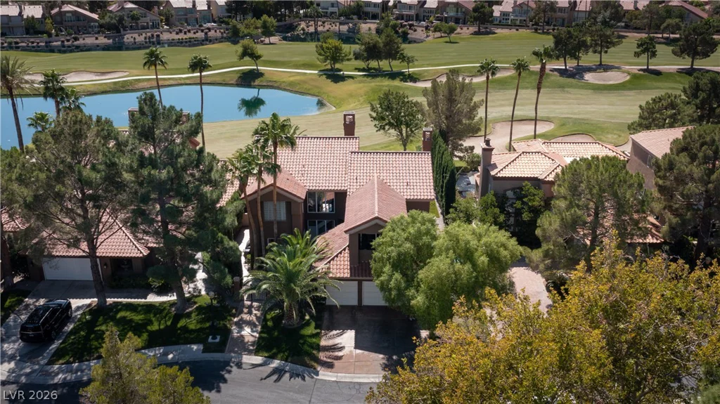 8361 Plum Creek, Las Vegas, NV 89113