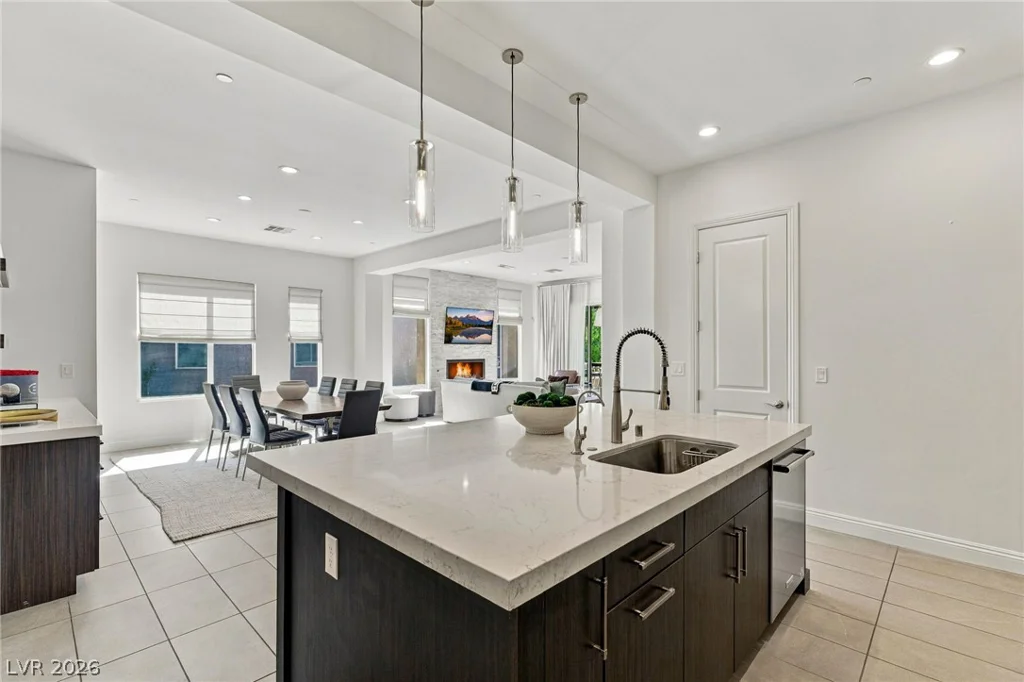 11280 Granite Ridge, Las Vegas, NV 89135