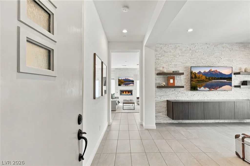 11280 Granite Ridge, Las Vegas, NV 89135