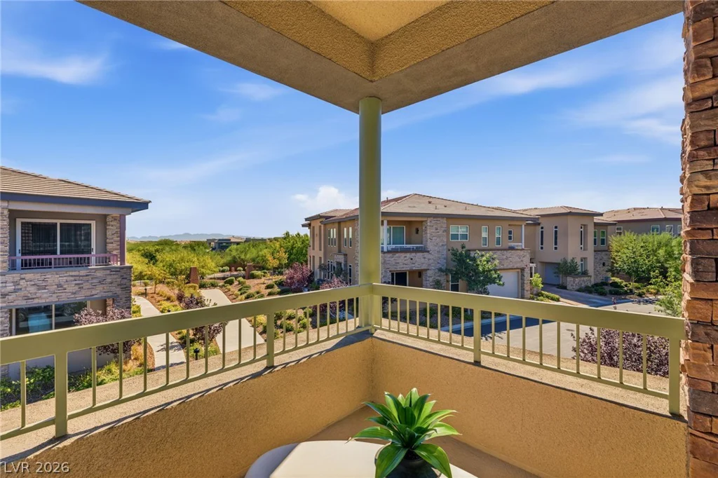 11280 Granite Ridge, Las Vegas, NV 89135