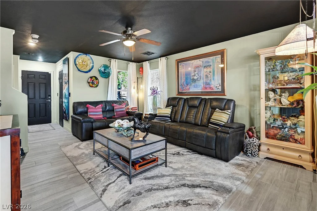 11941 Wedgebrook, Las Vegas, NV 89183