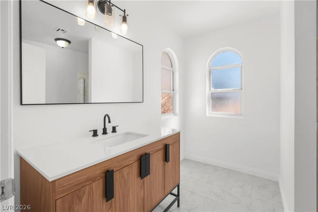 8144 Cactus Flower, Las Vegas, NV 89145