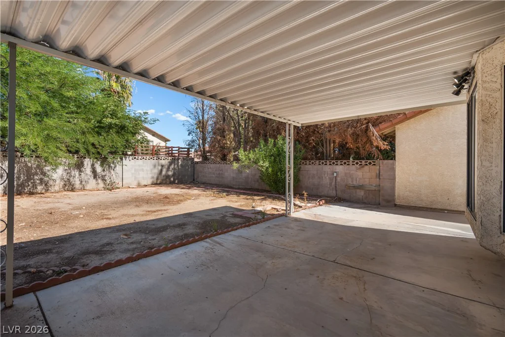 8144 Cactus Flower, Las Vegas, NV 89145