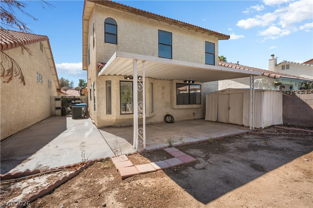 8144 Cactus Flower, Las Vegas, NV 89145