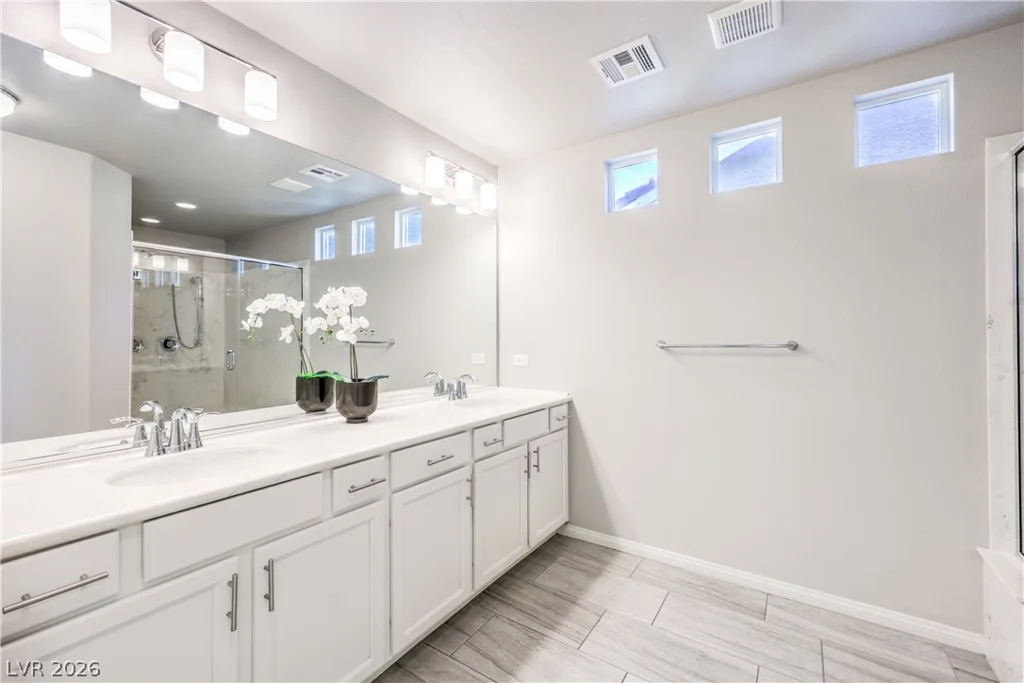 9267 Galen Glen, Las Vegas, NV 89139