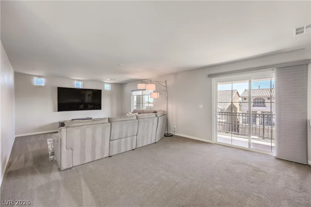 9267 Galen Glen, Las Vegas, NV 89139