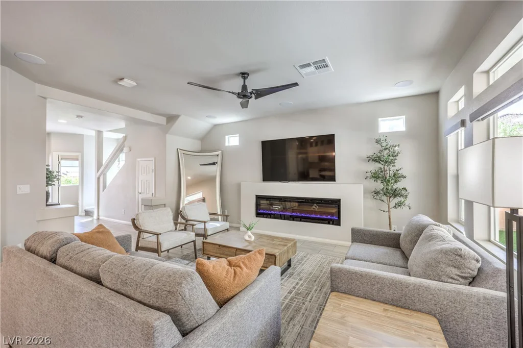 9267 Galen Glen, Las Vegas, NV 89139