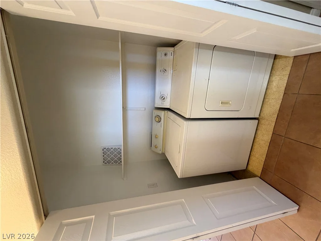 9115 Sparkling Star, Las Vegas, NV 89123