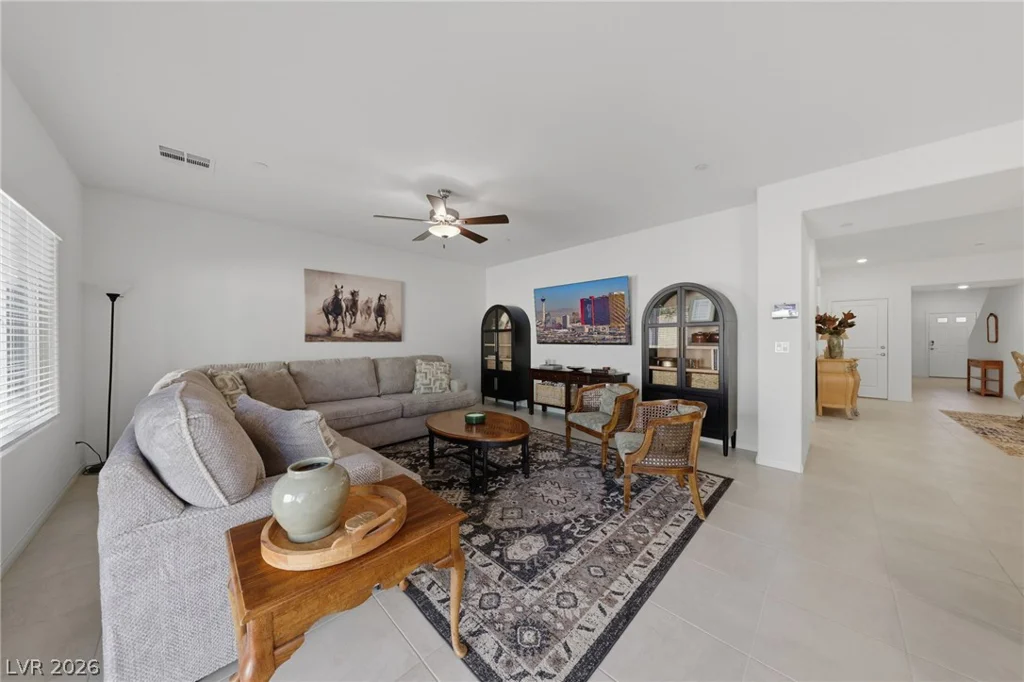 10948 Lancaster Park, Las Vegas, NV 89166