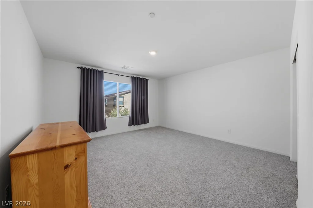 10948 Lancaster Park, Las Vegas, NV 89166