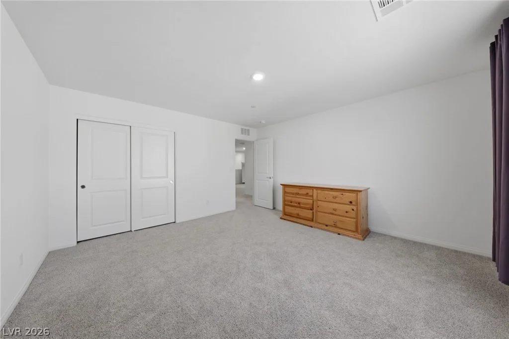 10948 Lancaster Park, Las Vegas, NV 89166