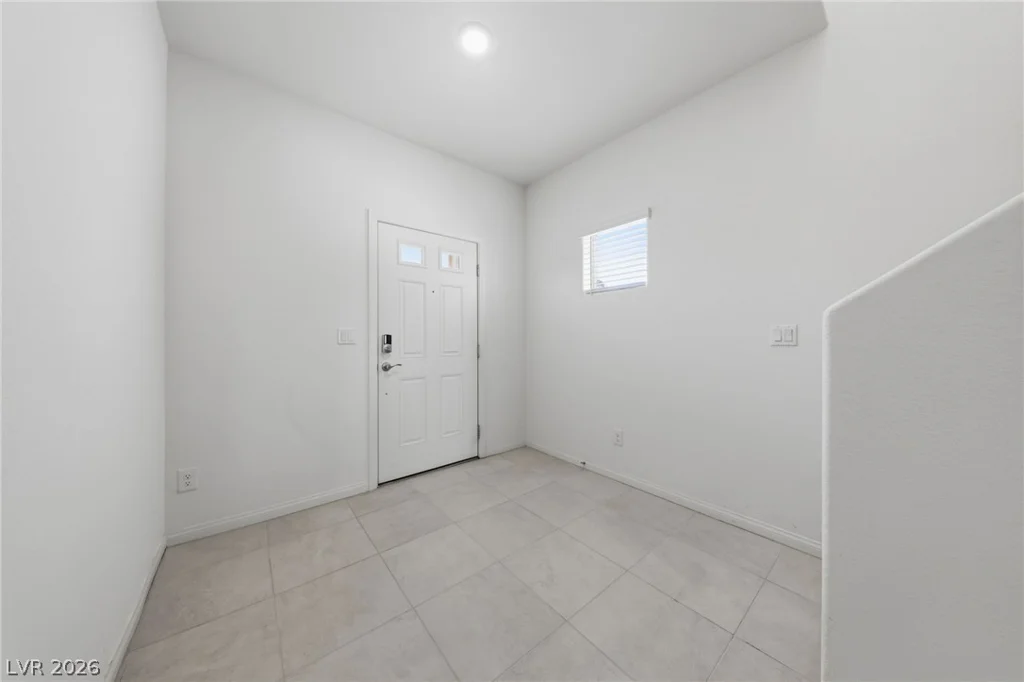 10948 Lancaster Park, Las Vegas, NV 89166