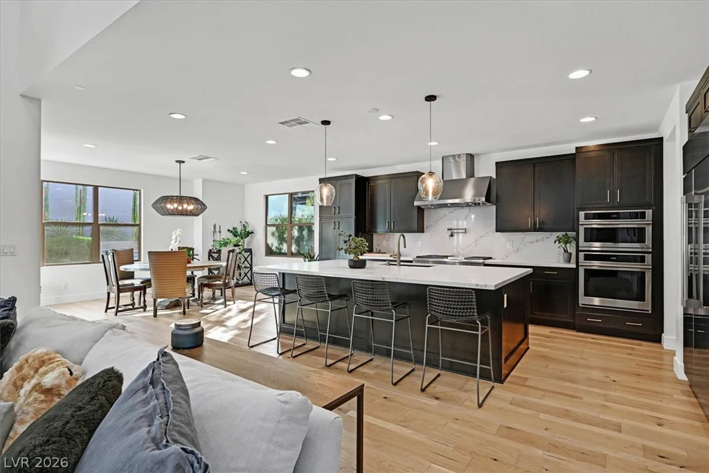 10287 Meridian Hill, Las Vegas, NV 89135