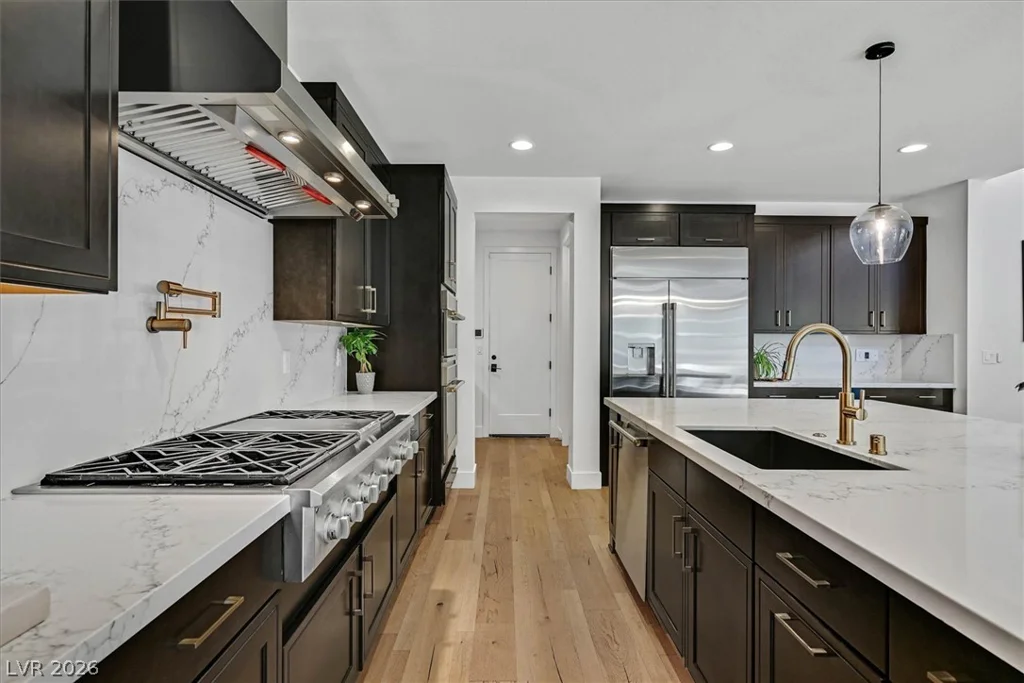 10287 Meridian Hill, Las Vegas, NV 89135