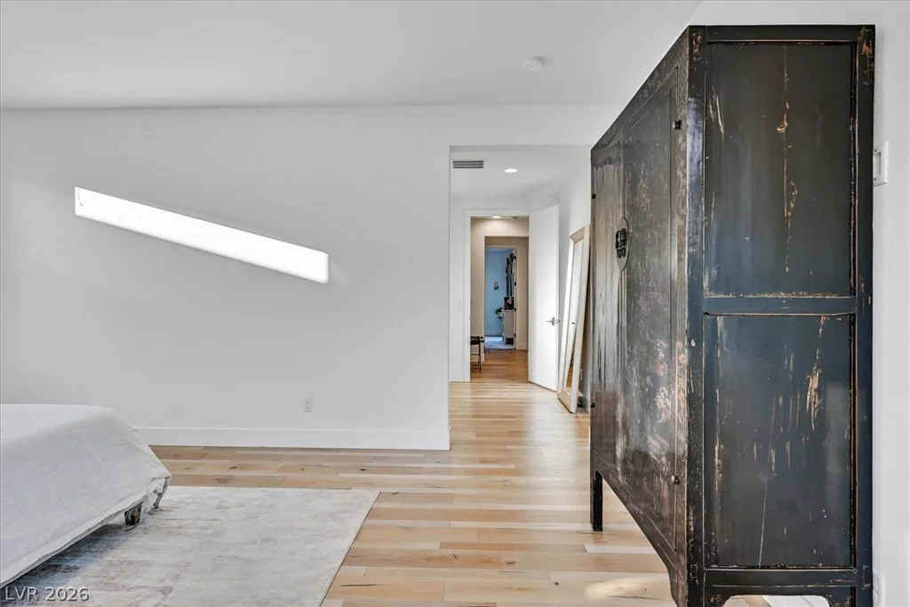 10287 Meridian Hill, Las Vegas, NV 89135