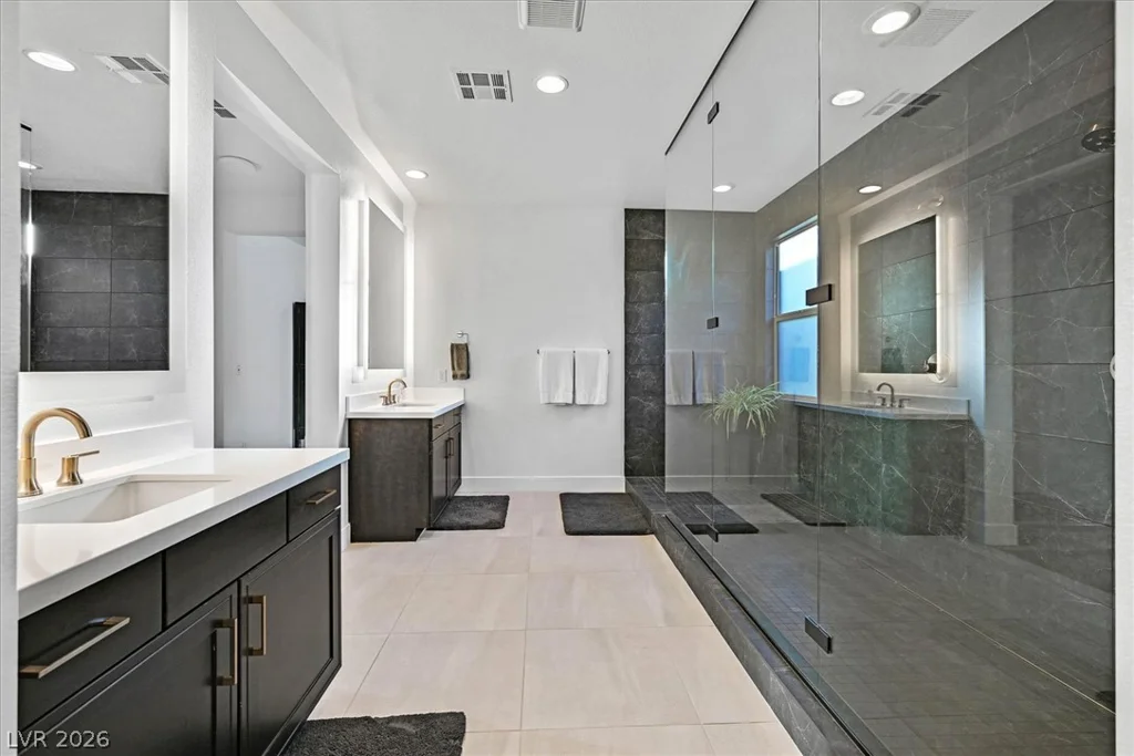 10287 Meridian Hill, Las Vegas, NV 89135
