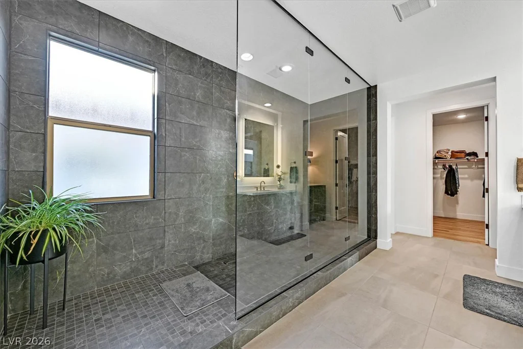 10287 Meridian Hill, Las Vegas, NV 89135