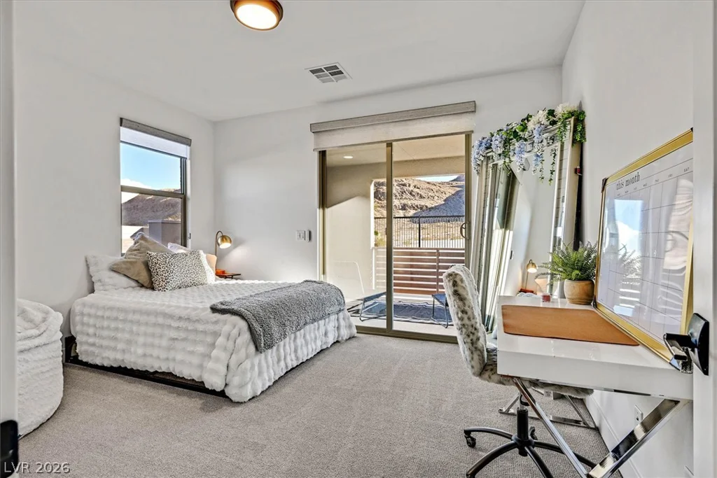 10287 Meridian Hill, Las Vegas, NV 89135