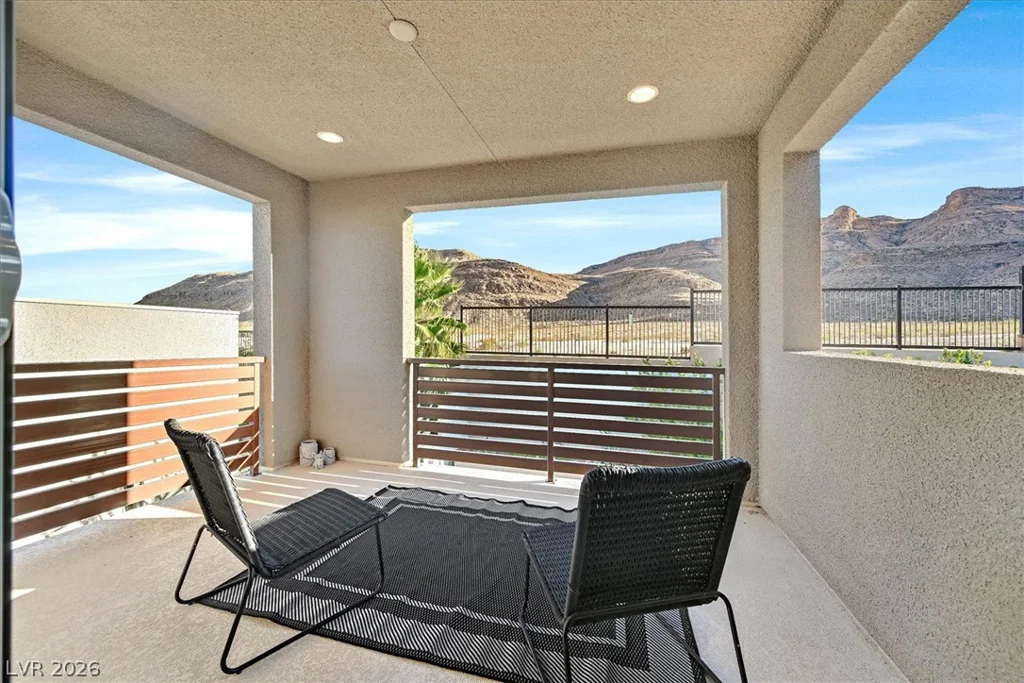 10287 Meridian Hill, Las Vegas, NV 89135