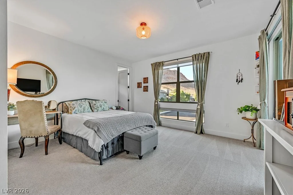 10287 Meridian Hill, Las Vegas, NV 89135